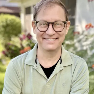 Zach Clay - TMS Therapist in Gilbert