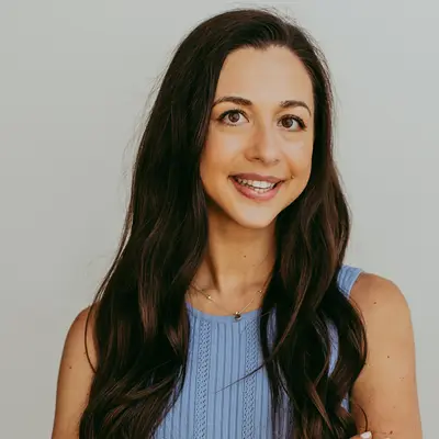 Alexa Davis - TMS psychiatrist in Louisville