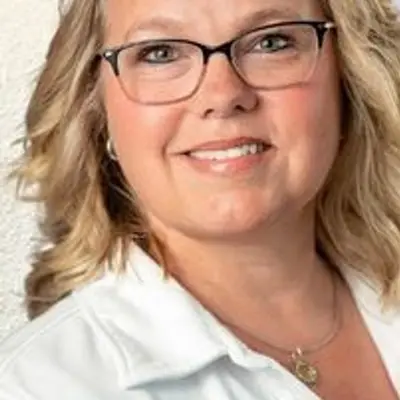 LoriAnne Andersen